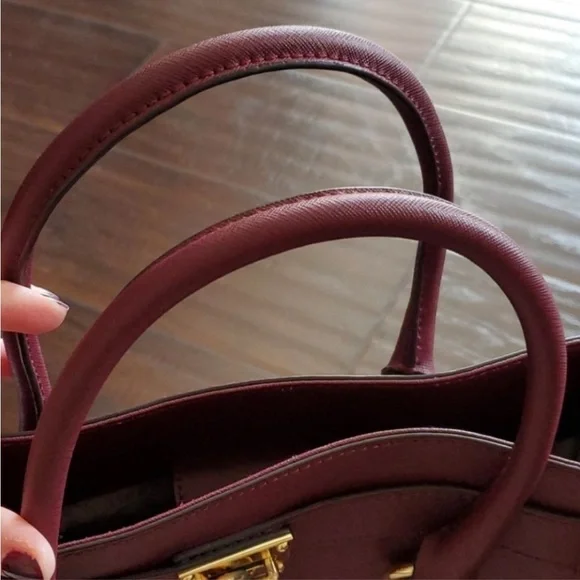 Michael Kors Burgundy Tote with Gold Accents.  Like New/No Key - Picture 6 of 8